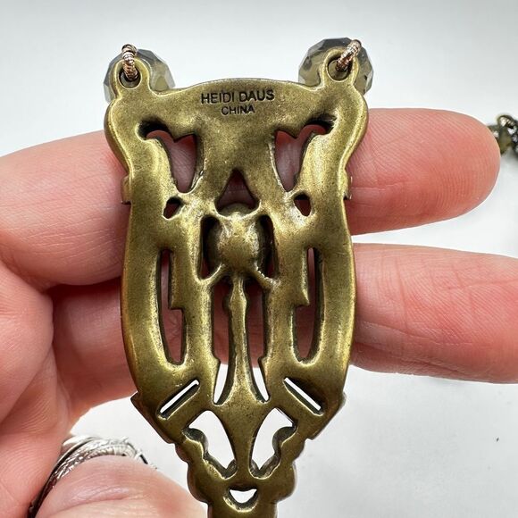 Heidi Daus Iris Swarovski Crystal, Art Deco style necklace! - Picture 12 of 14